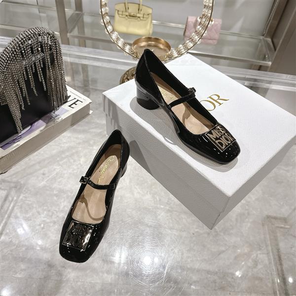 20251127171540173 270